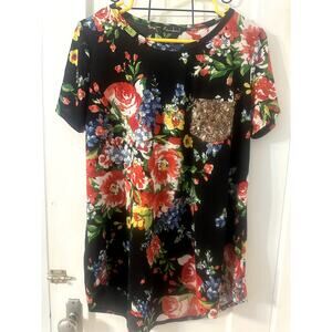 Women's Boutique Floral Sequin Shirt. Size L. GUC.